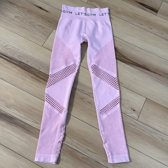 Let’s Gym Baby Pink Seamless Leggings - Picture 3 of 8